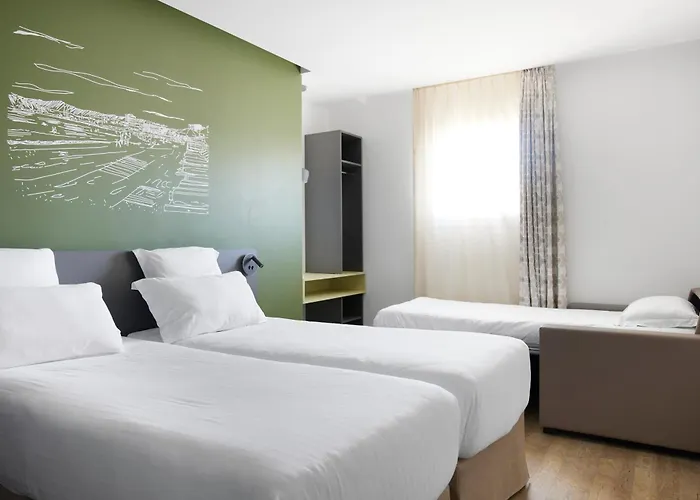Hôtel bon marché: Hôtel Cyano Fréjus-Saint Raphaël