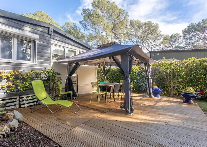 Camping: Domaine du Pin de la Lègue