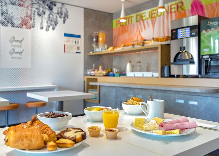 Hôtel accueillant les animaux: ibis budget Fréjus Capitou A8